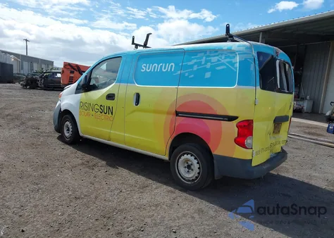 2014 Nissan Nv200 Sv z USA, uszkodzony, nr VIN 3N6CM0KN5EK691162